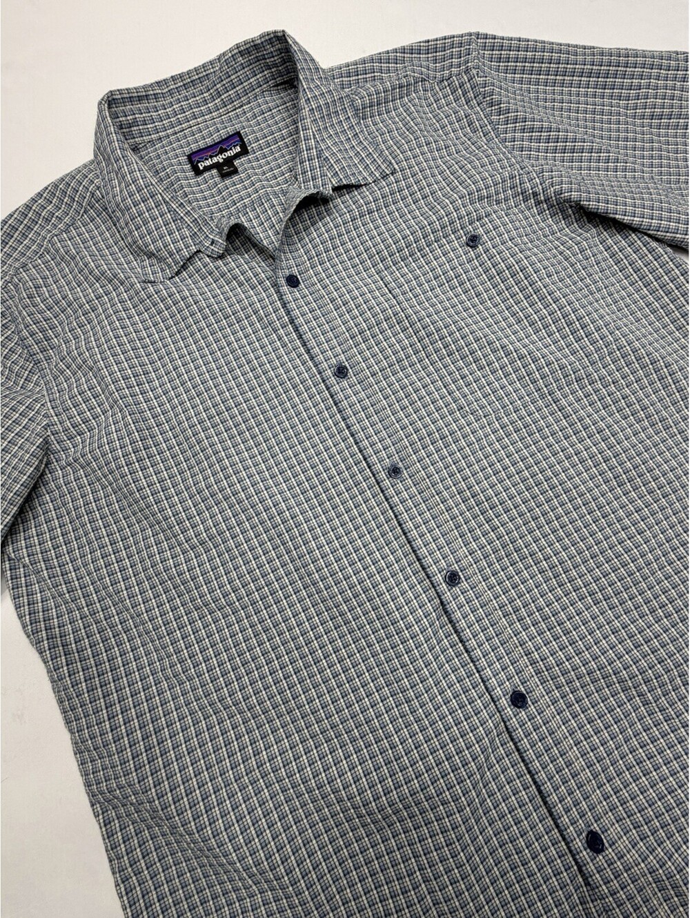 Patagonia Men Blue White Plaid Short Sleeve Shirt Size XL